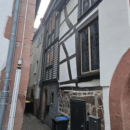Nyaraló Rathausgasse